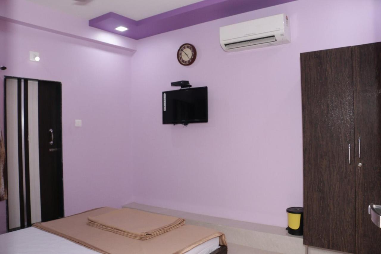 Golden Paying Guest House ดีอู ภายนอก รูปภาพ